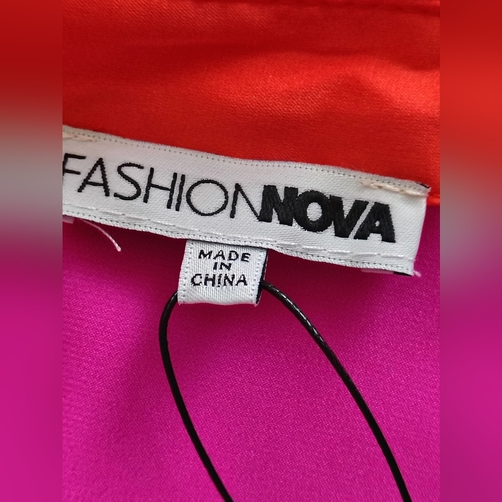 Fashion Nova Bold Red and Pink Apparel Size XL - Picture 6 of 9